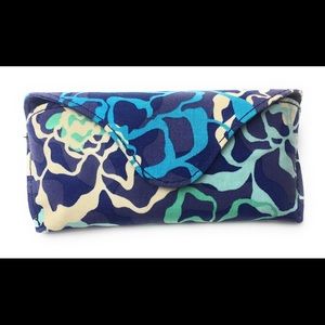 Vera Bradley eyeglass case Katalina Blues